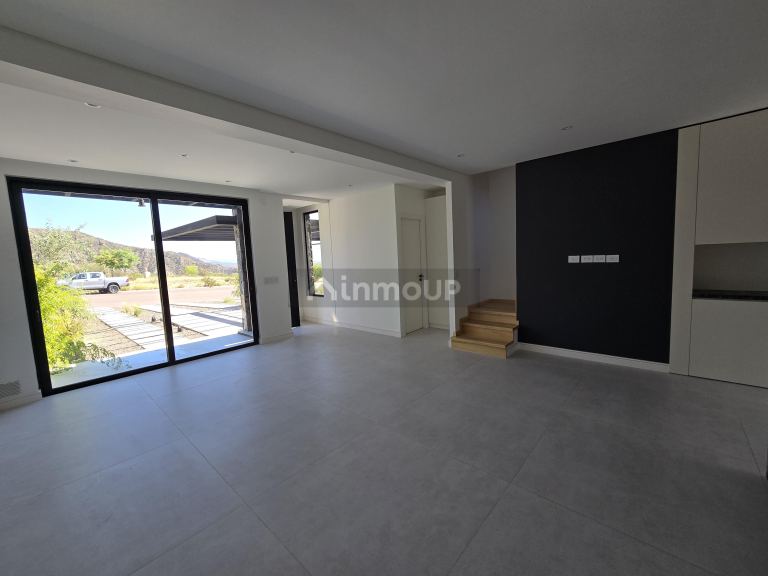 Duplex en Venta en Las Heras, Mendoza