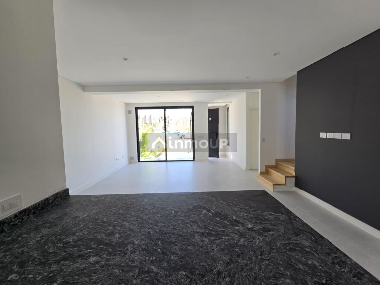 Duplex en Venta en Las Heras, Mendoza