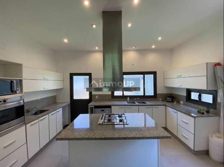 Casa en Alquiler en Lujan de Cuyo, Mendoza