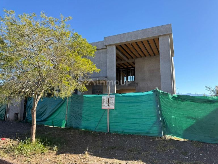 Casa en Venta en Maipu, Mendoza