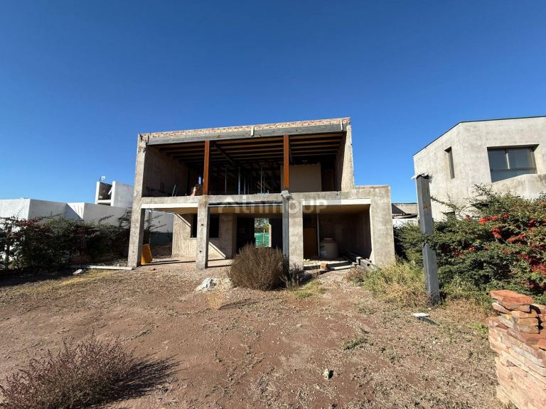 Casa en Venta en Maipu, Mendoza