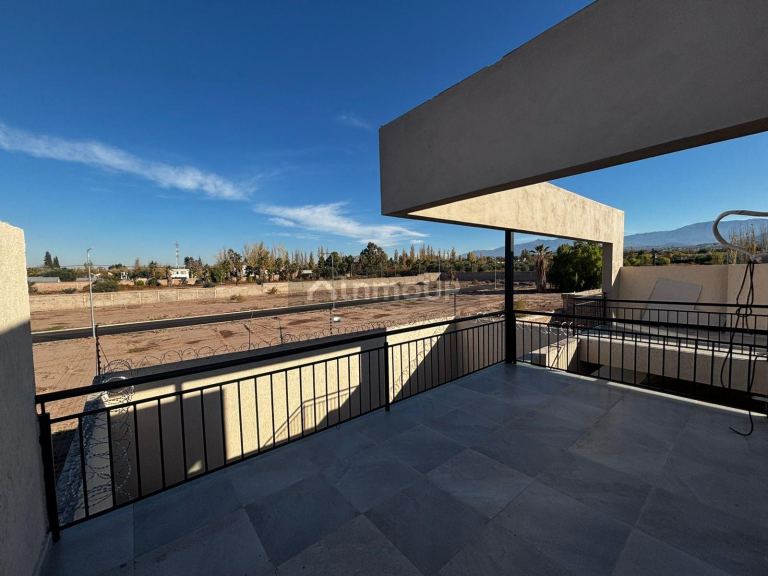 Casa en Venta en Las Heras, Mendoza