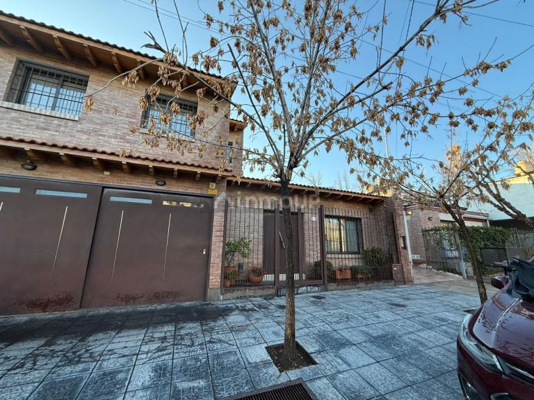 Casa en Venta en Guaymallen, Mendoza