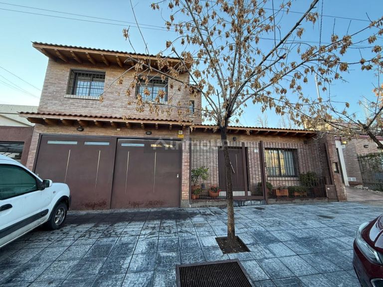 Casa en Venta en Guaymallen, Mendoza