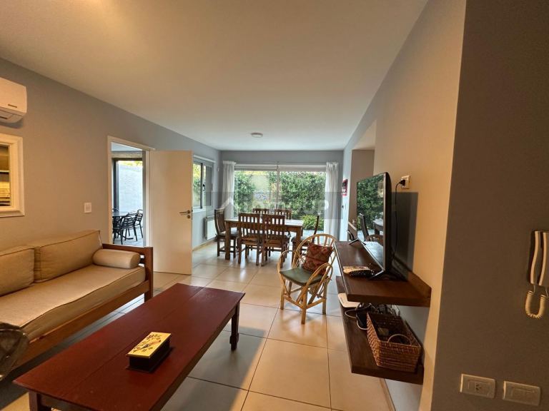 Casa en Alquiler en Lujan de Cuyo, Mendoza
