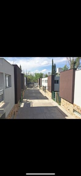 Casa en Alquiler en Lujan de Cuyo, Mendoza