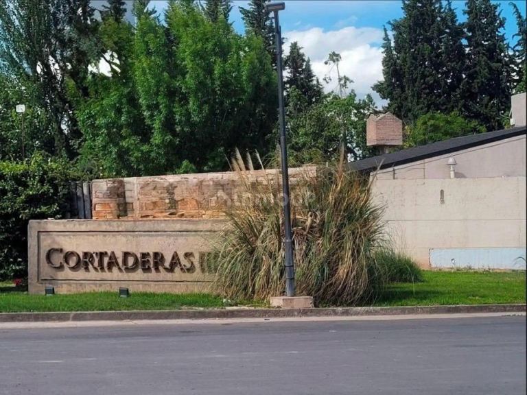 Casa en Venta en Guaymallen, Mendoza