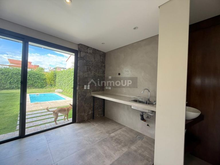 Casa en Alquiler en Godoy Cruz, Mendoza