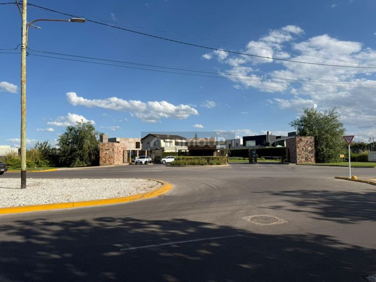 Local Comercial en Alquiler en Lujan de Cuyo, Mendoza