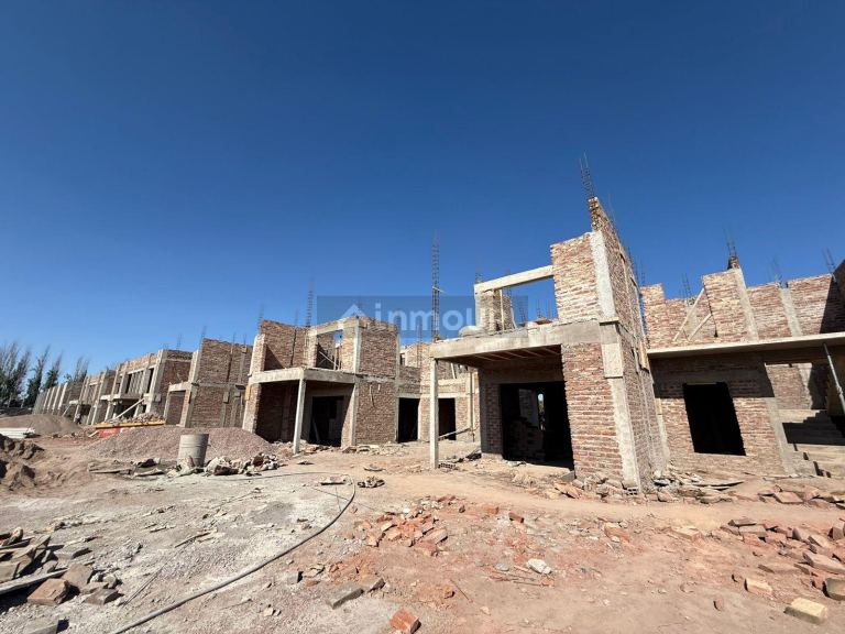 Duplex en Venta en Maipu, Mendoza