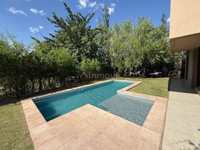 Casa en Alquiler en Lujan de Cuyo, Mendoza