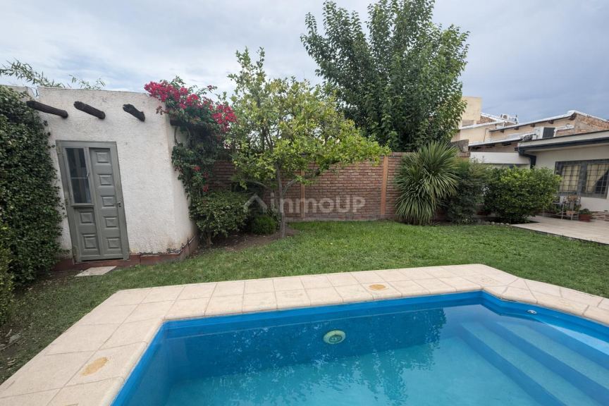 Casa en Venta en Guaymallen, Mendoza