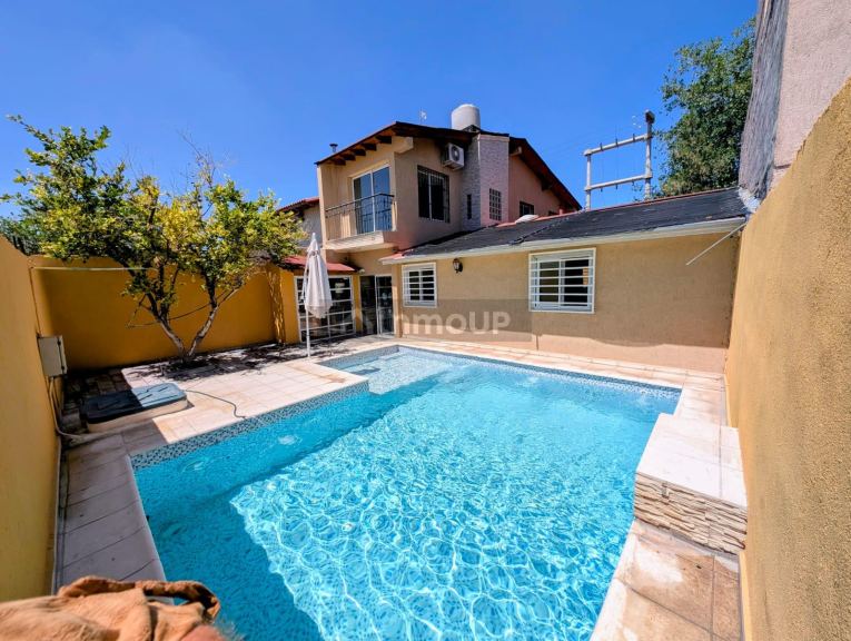 Casa en Venta en Guaymallen, Mendoza