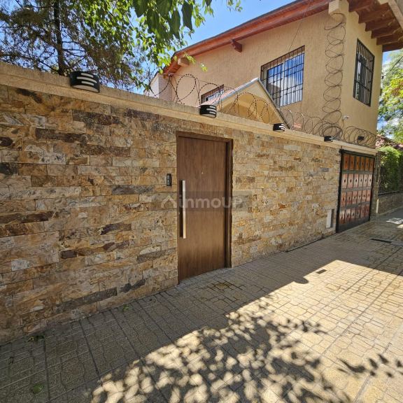 Casa en Venta en Guaymallen, Mendoza