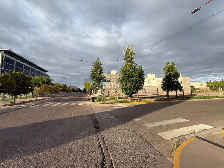 Lote en Venta en Maipu, Mendoza