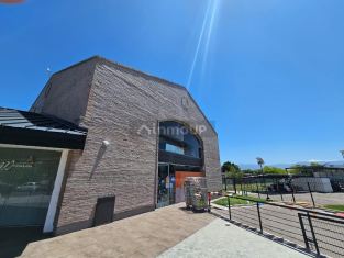 Maipu Strip Center - Estación El Torreón.
