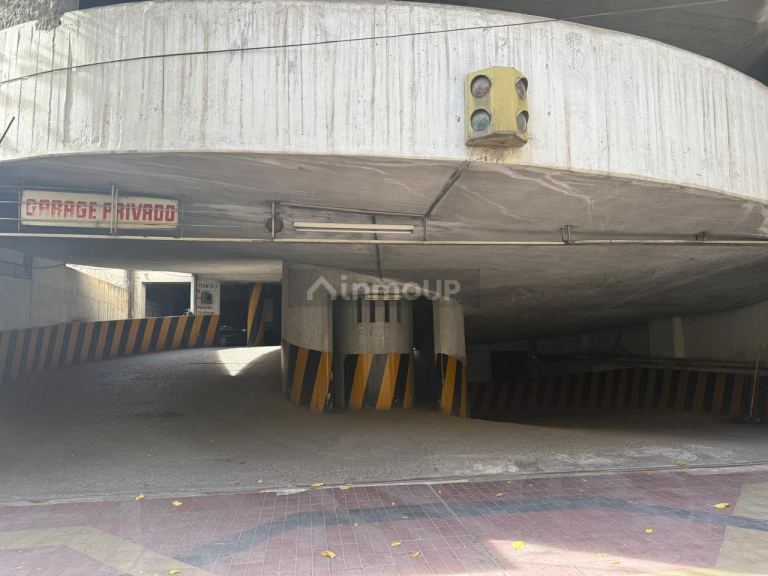 Cochera en Venta en Capital, Mendoza