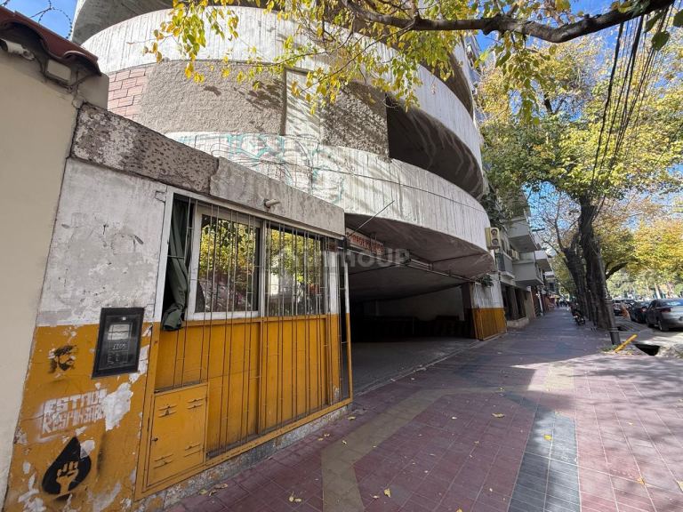 Cochera en Venta en Capital, Mendoza