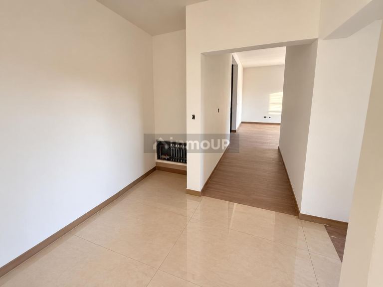Casa en Venta en Lujan de Cuyo, Mendoza - USD 220.000 | Inmoup - 9