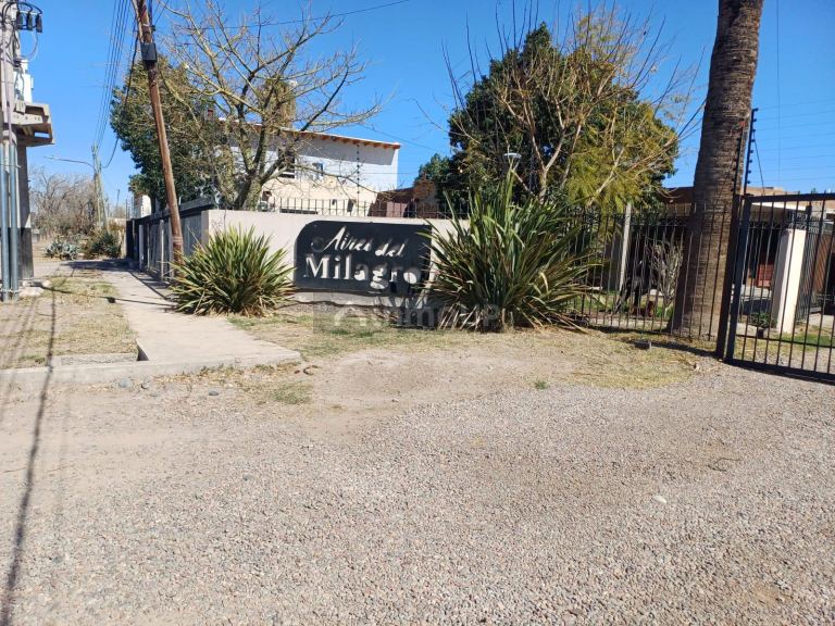 Guaymallen B° Aires del Milagro- Milagros N°1064