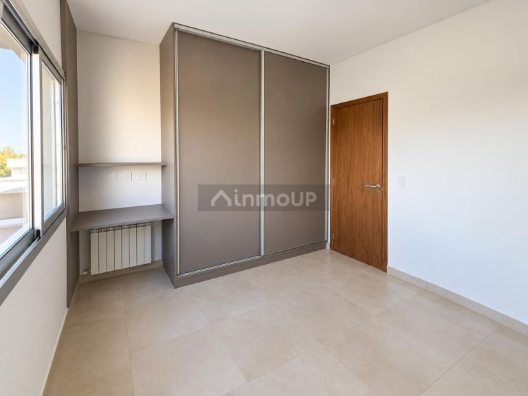 Casa en Venta en Guaymallen, Mendoza - USD 175.000 | Inmoup - 11