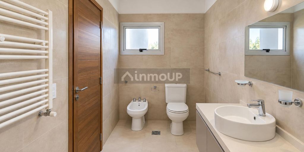 Casa en Venta en Guaymallen, Mendoza - USD 175.000 | Inmoup - 13
