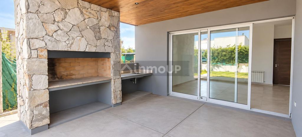 Casa en Venta en Guaymallen, Mendoza - USD 175.000 | Inmoup - 16