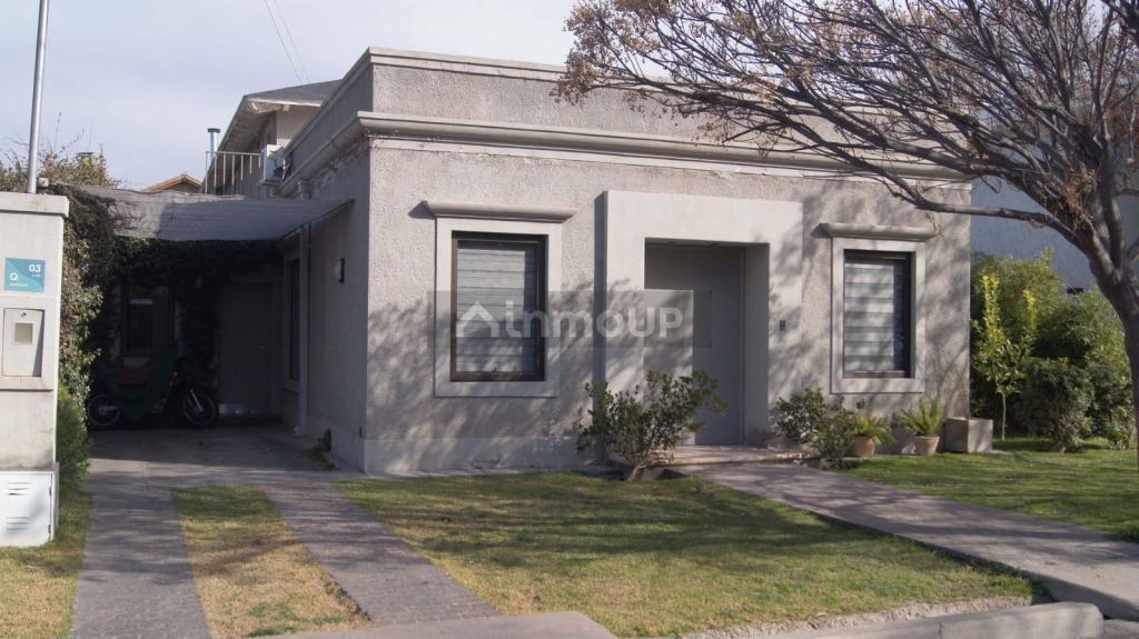 Casa en Venta en Guaymallen, Mendoza