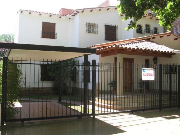 Casa en Venta en Capital, San Juan