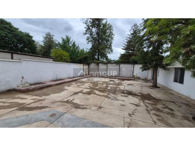 Local Comercial en Alquiler en Capital, San Juan