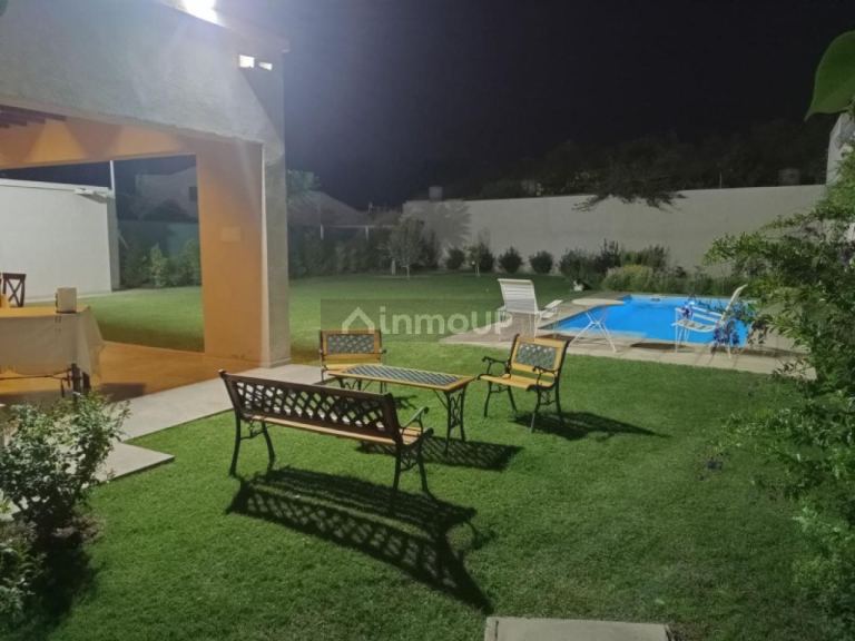 Casa en Venta en Capital, San Juan