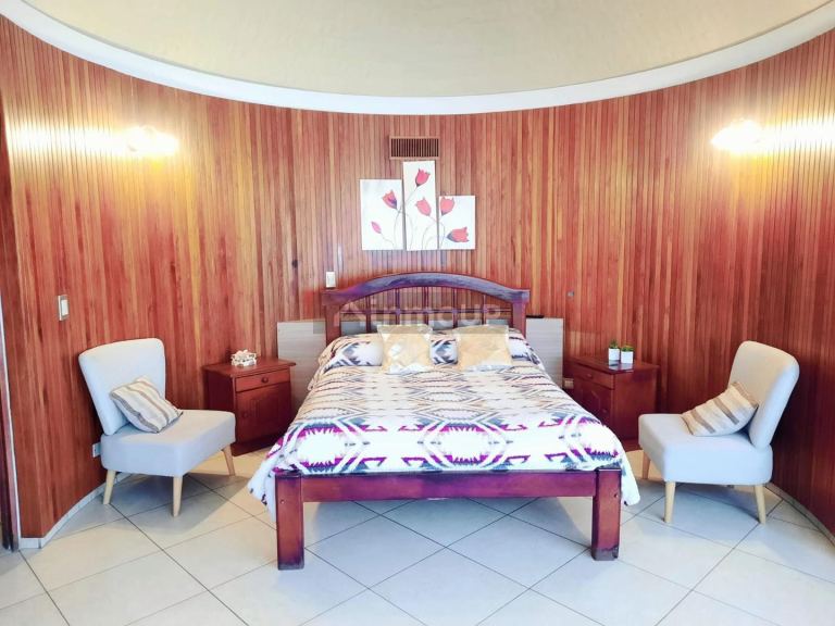 Casa en Venta en Capital, Mendoza