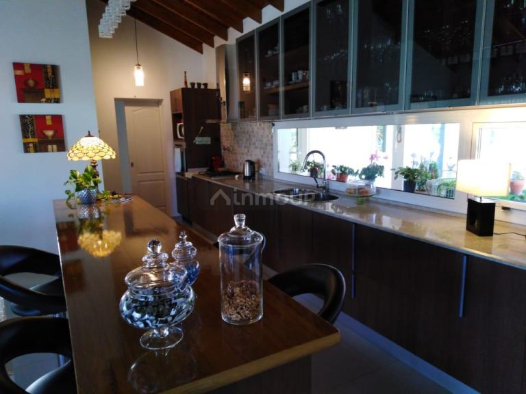 Casa en Venta en Juana Koslay, San Luis