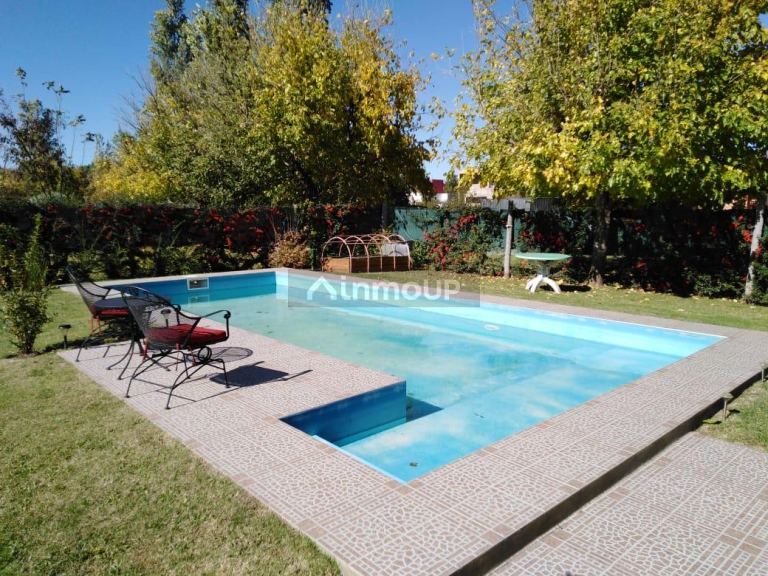 Casa en Venta en Juana Koslay, San Luis