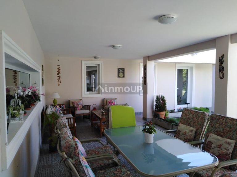 Casa en Venta en Juana Koslay, San Luis
