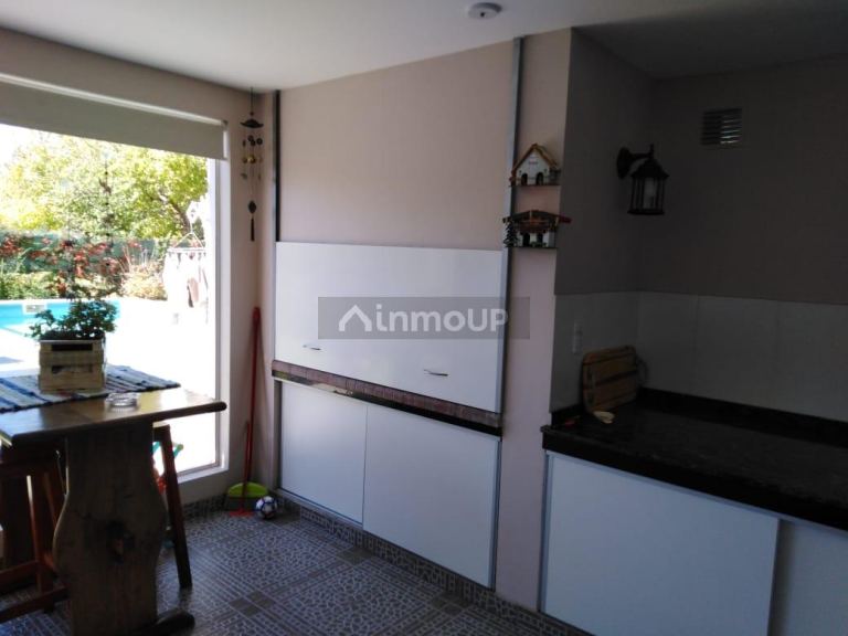 Casa en Venta en Juana Koslay, San Luis