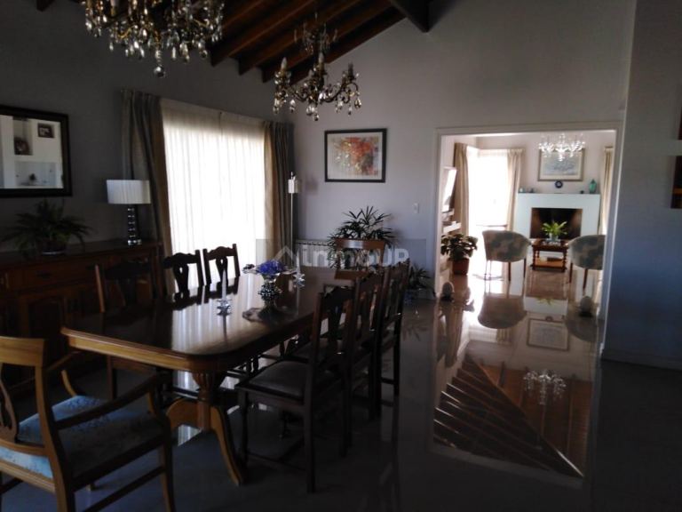 Casa en Venta en Juana Koslay, San Luis