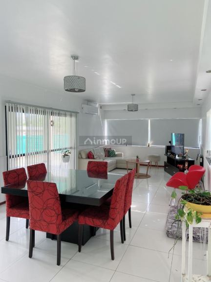 Chalet en Venta en San Roque, San Luis