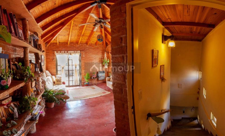 Casa en Venta en Juana Koslay, San Luis