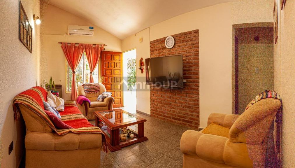 Casa en Venta en Juana Koslay, San Luis