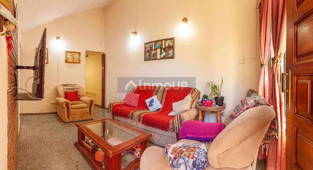 Casa en Venta en Juana Koslay, San Luis