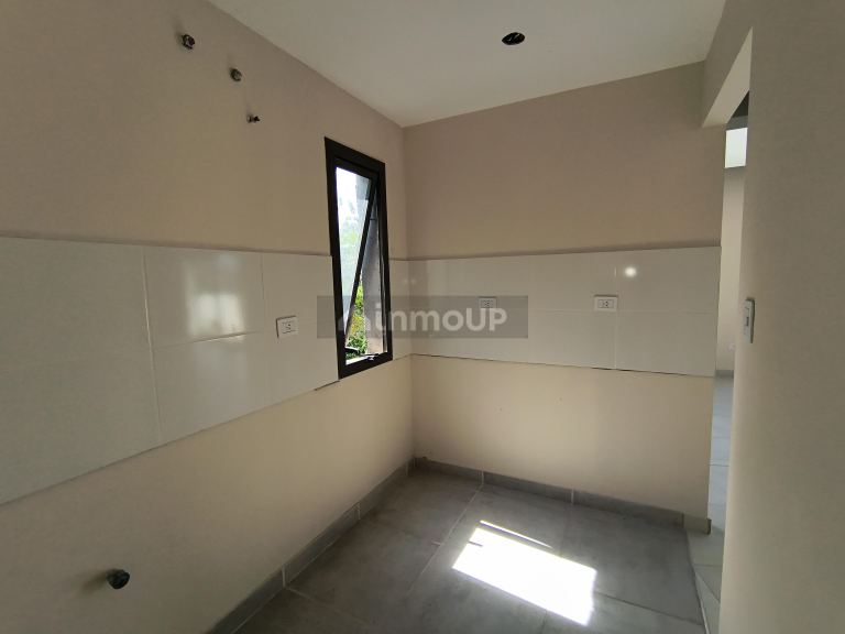 Local Comercial en Alquiler en Godoy Cruz, Mendoza