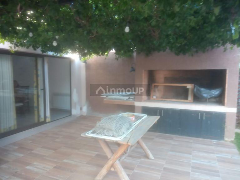 Casa en Alquiler en Maipu, Mendoza