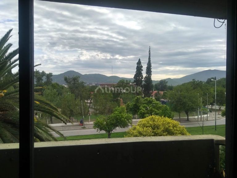 Departamento en Alquiler en Capital, Salta