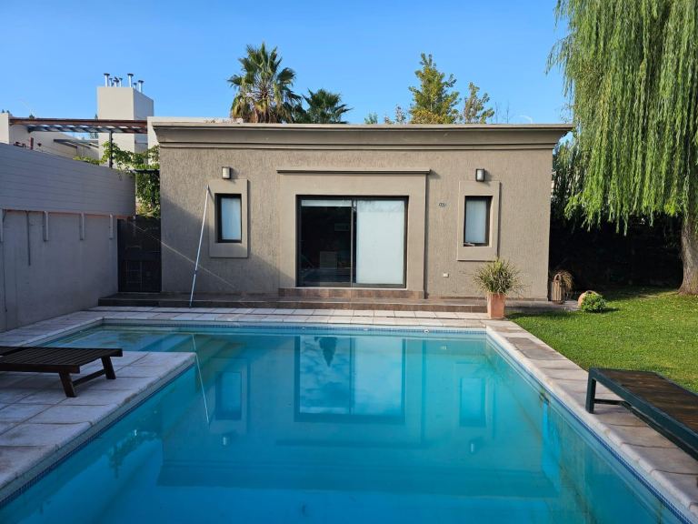 Casa en Venta en Guaymallen, Mendoza