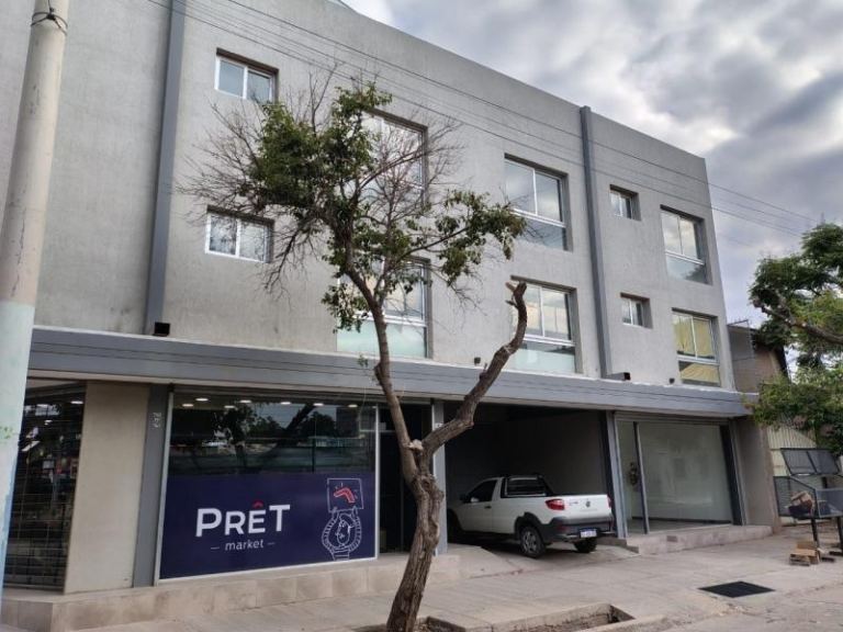 Local Comercial en Alquiler en Godoy Cruz, Mendoza