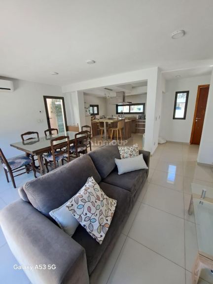 Casa en Alquiler en Lujan de Cuyo, Mendoza