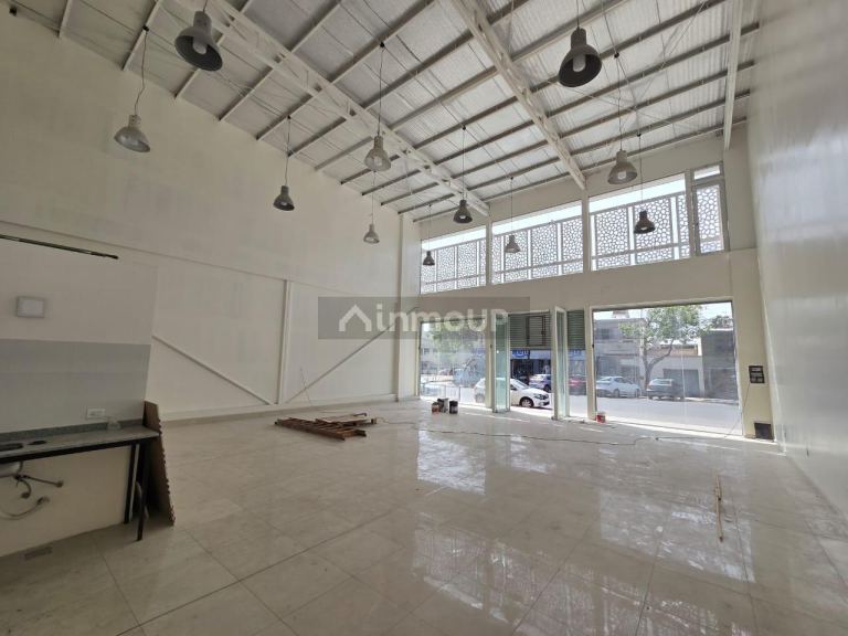 Local Comercial en Alquiler en Las Heras, Mendoza