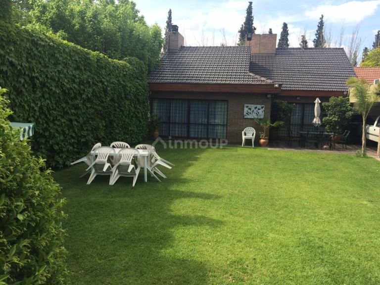 Casa en Venta en Guaymallen, Mendoza