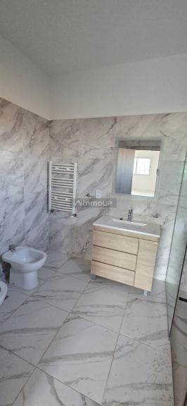 Casa en Alquiler en Maipu, Mendoza